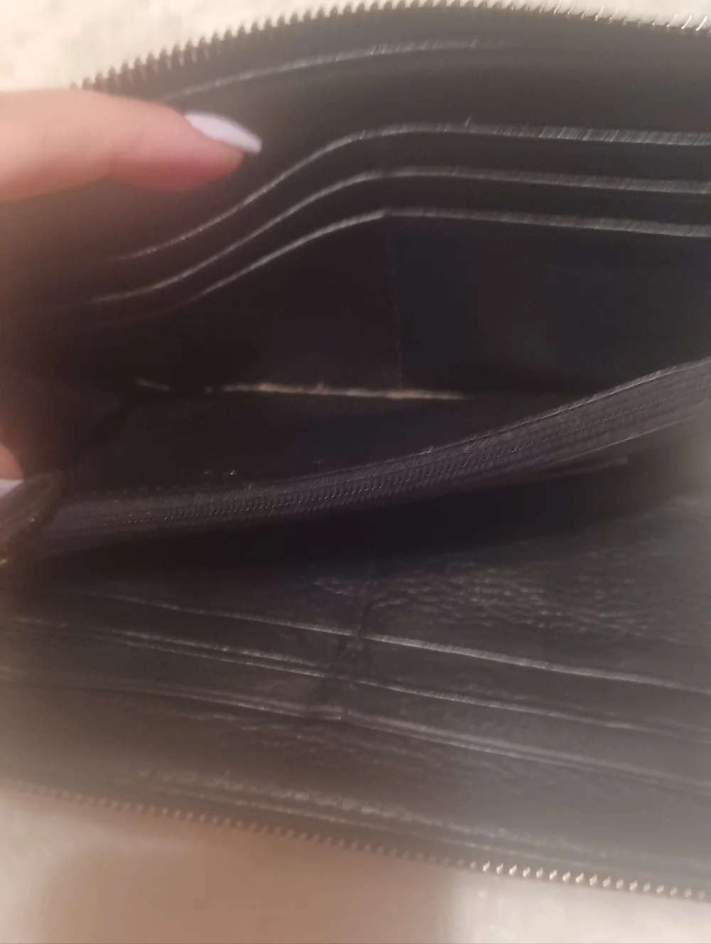 Brighton Wallet Black Patent Leather Zip Closure - Picture 4 of 7